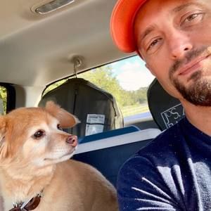 Meet your Posher, Casey